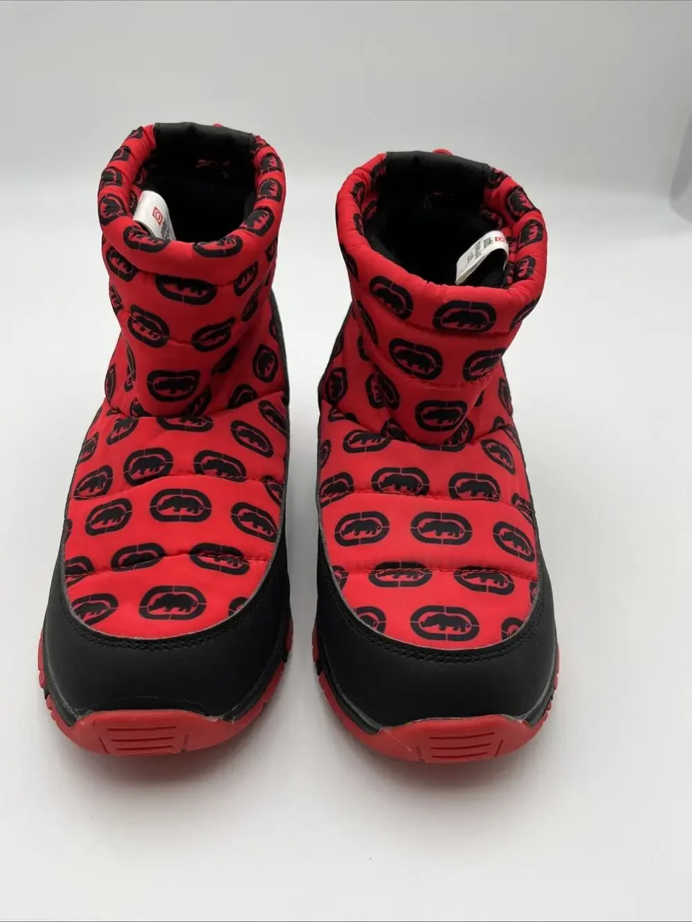EXCELLENT Condition!! Kids Ecko Unltd. RED logo boots. Kids Size 3.